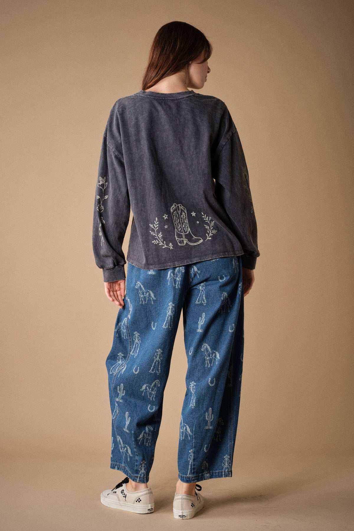 Western Studded Graphic Sweatshirt